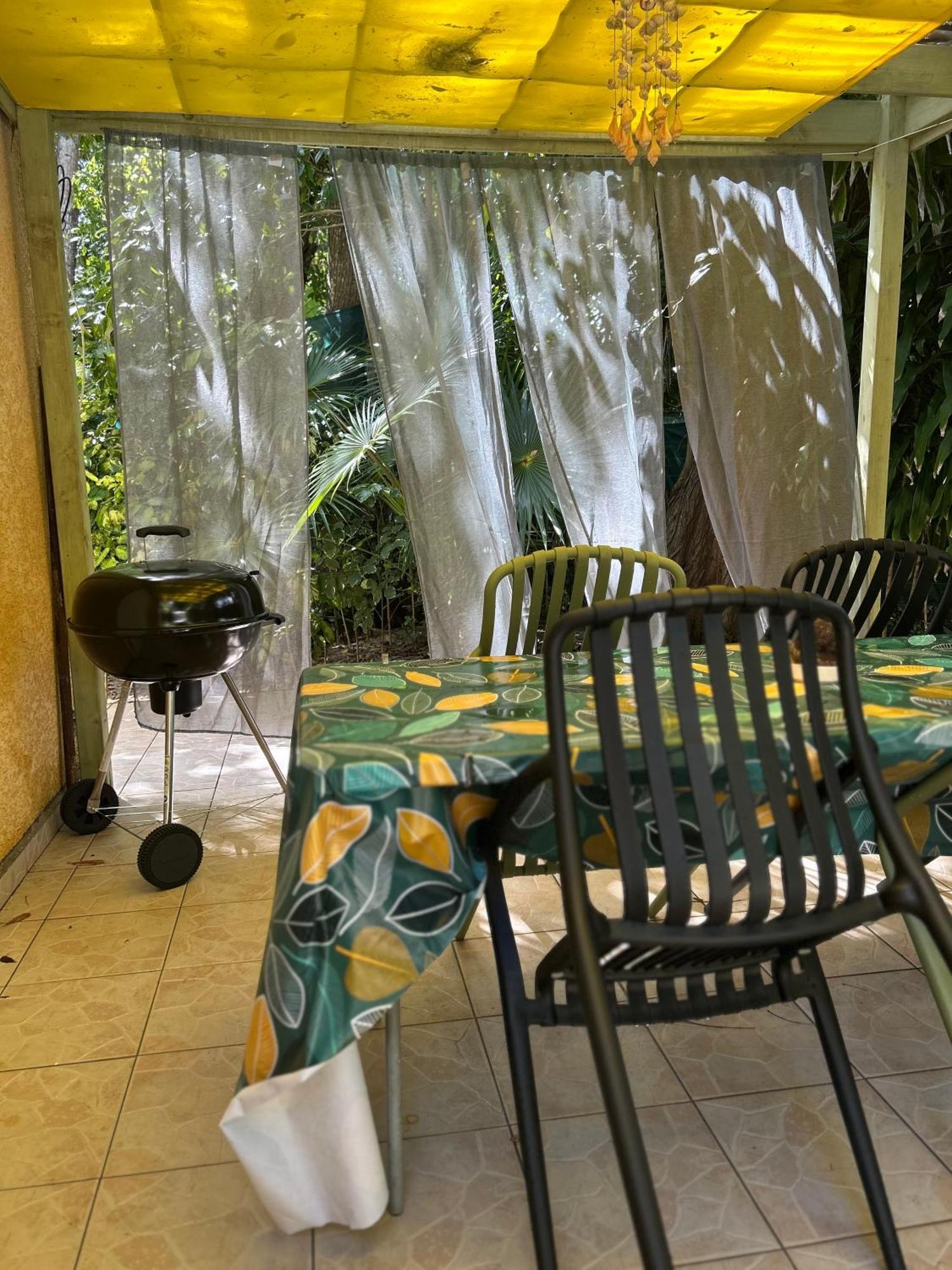 Villa Les Escales De Sainteanne Esterno foto